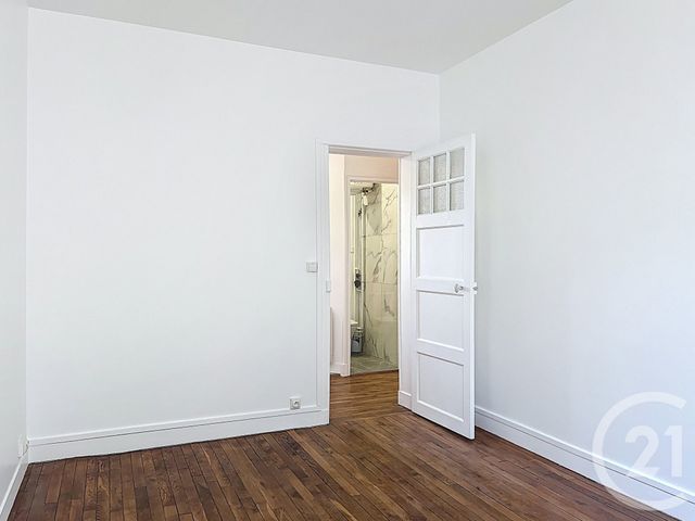 Appartement F1 à louer - 1 pièce - 27.7 m2 - CLICHY - 92 - ILE-DE-FRANCE - Century 21 Afc