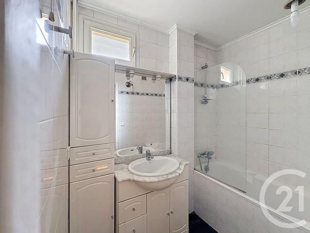 Appartement F2 à louer - 3 pièces - 51.74 m2 - CHAMPIGNY SUR MARNE - 94 - ILE-DE-FRANCE - Century 21 Afc