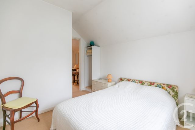 maison à vendre - 8 pièces - 134.72 m2 - CHAMPIGNY SUR MARNE - 94 - ILE-DE-FRANCE - Century 21 Afc