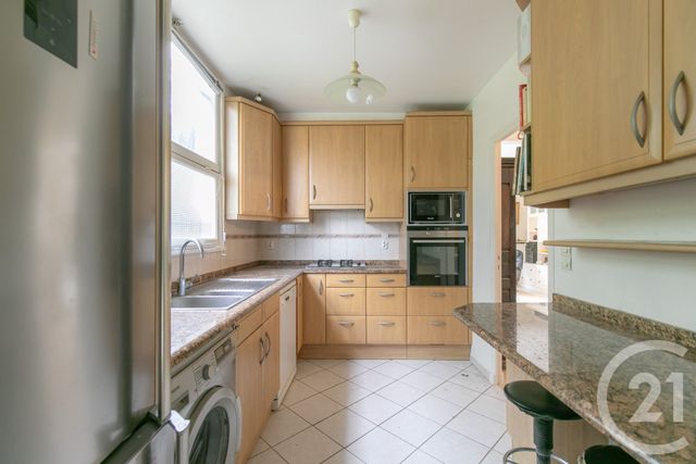 maison à vendre - 8 pièces - 134.72 m2 - CHAMPIGNY SUR MARNE - 94 - ILE-DE-FRANCE - Century 21 Afc
