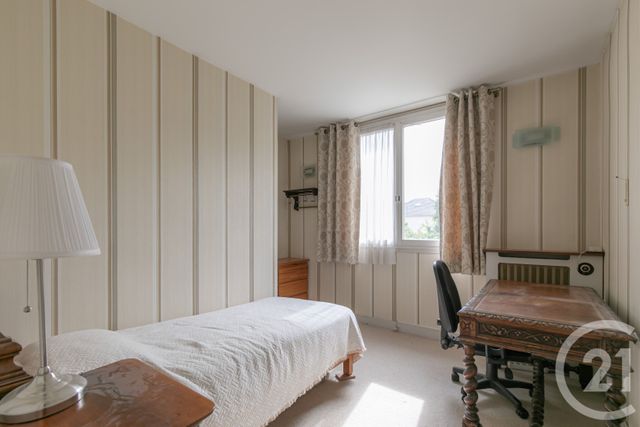 maison à vendre - 8 pièces - 134.72 m2 - CHAMPIGNY SUR MARNE - 94 - ILE-DE-FRANCE - Century 21 Afc