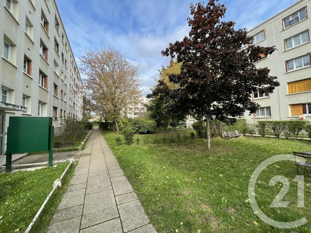Appartement F4 à louer - 4 pièces - 63.31 m2 - CHAMPIGNY SUR MARNE - 94 - ILE-DE-FRANCE - Century 21 Afc