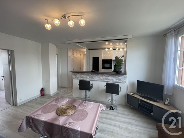 Appartement F4 à louer - 4 pièces - 63.31 m2 - CHAMPIGNY SUR MARNE - 94 - ILE-DE-FRANCE - Century 21 Afc