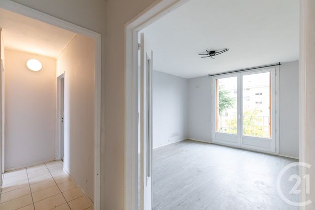 Appartement F3 à vendre - 3 pièces - 54.02 m2 - CHAMPIGNY SUR MARNE - 94 - ILE-DE-FRANCE - Century 21 Afc