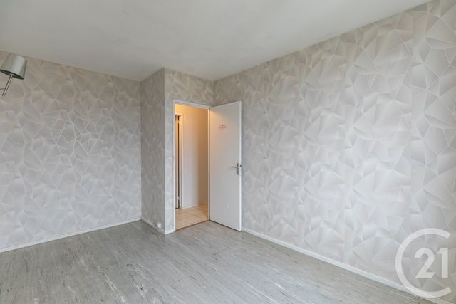 Appartement F3 à vendre - 3 pièces - 54.02 m2 - CHAMPIGNY SUR MARNE - 94 - ILE-DE-FRANCE - Century 21 Afc