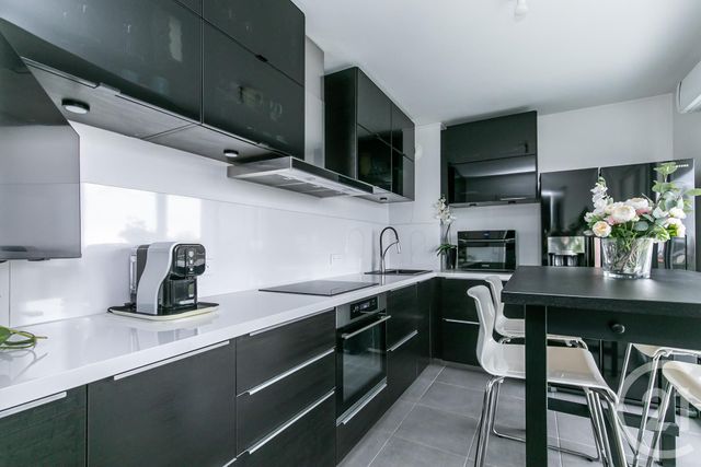 Appartement F3 à vendre - 3 pièces - 68.42 m2 - CHAMPIGNY SUR MARNE - 94 - ILE-DE-FRANCE - Century 21 Afc